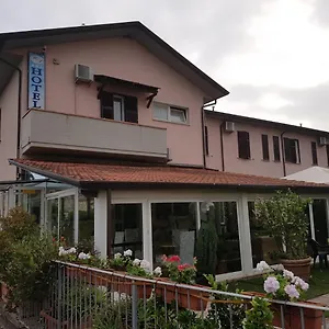 https://hotel-patrizia.it-tuscanyhotel.com